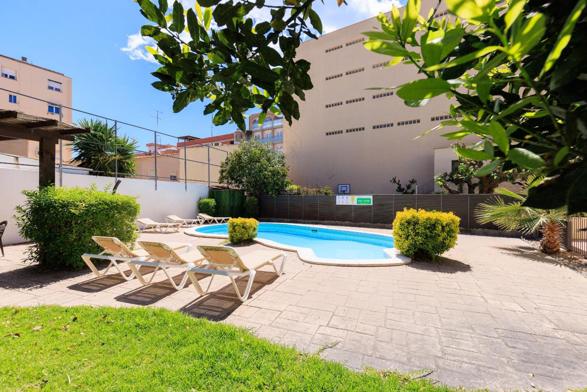 New Queens 1B Planetcostadorada Salou Exterior foto
